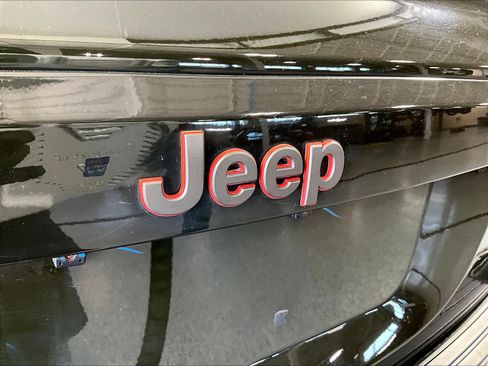 Used 2017 Jeep Patriot 75th Anniversary w/ Power Value Group FWD image 20