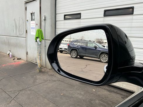 Used 2025 Buick Envista Sport Touring image 18