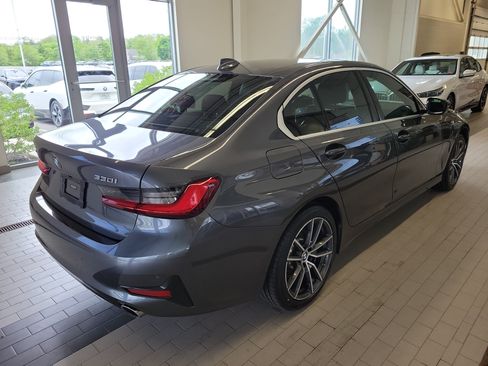 Used 2020 BMW 330i xDrive Sedan w/ Convenience Package AWD/4WD image 5