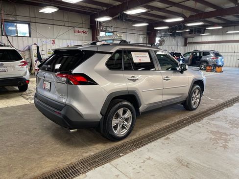 Used 2023 Toyota RAV4 XLE w/ Convenience Package AWD/4WD image 5