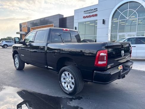 Used 2023 RAM 2500 Laramie AWD/4WD image 3