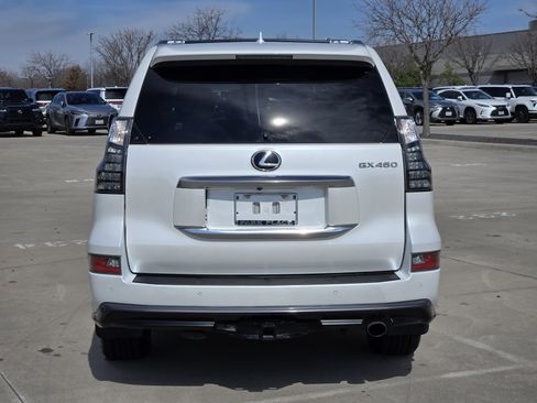 Used 2023 Lexus GX 460 Luxury w/ Sport Design Package image 5