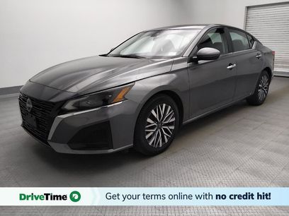Used 2023 Nissan Altima 2.5 SV