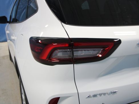 New 2026 Ford Escape Active w/ Cold Weather Package image 30