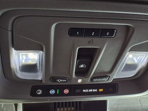 Used 2024 Chevrolet Silverado 1500 LTZ AWD/4WD image 24
