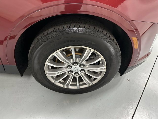 Used 2018 Cadillac XT5 Luxury w/ Driver Awareness Package FWD image 19