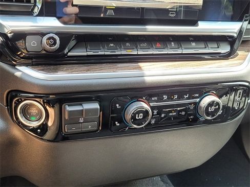 New 2026 Chevrolet Silverado 1500 LT image 18