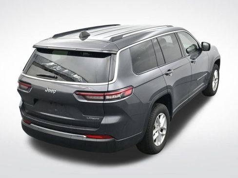 Used 2023 Jeep Grand Cherokee L Laredo image 25
