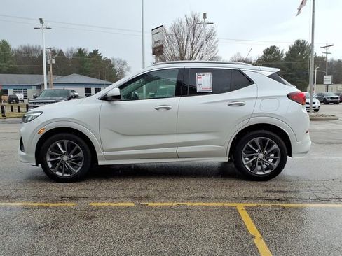 Used 2021 Buick Encore GX Essence w/ Sport Touring Package image 11