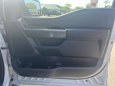 Used 2023 Ford F150 4x4 SuperCrew image 25