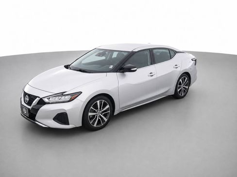 Used 2020 Nissan Maxima 3.5 SV w/ Floor Mat Group FWD image 9