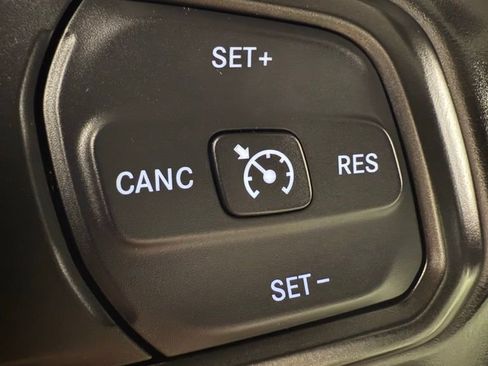 Used 2021 Jeep Wrangler Unlimited Sport w/ Technology Group image 27