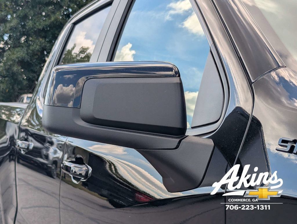 New 2026 Chevrolet Silverado 1500 RST w/ Dark Appearance Package AWD/4WD image 10