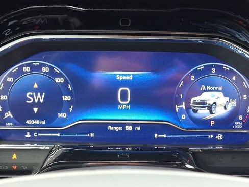 Used 2024 Chevrolet Silverado 1500 ZR2 w/ Technology Package image 28