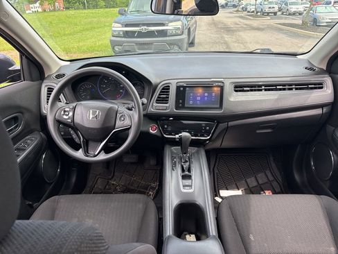Used 2016 Honda HR-V EX image 20