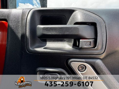 Used 2014 Jeep Wrangler Rubicon w/ Power Convenience Group AWD/4WD image 36