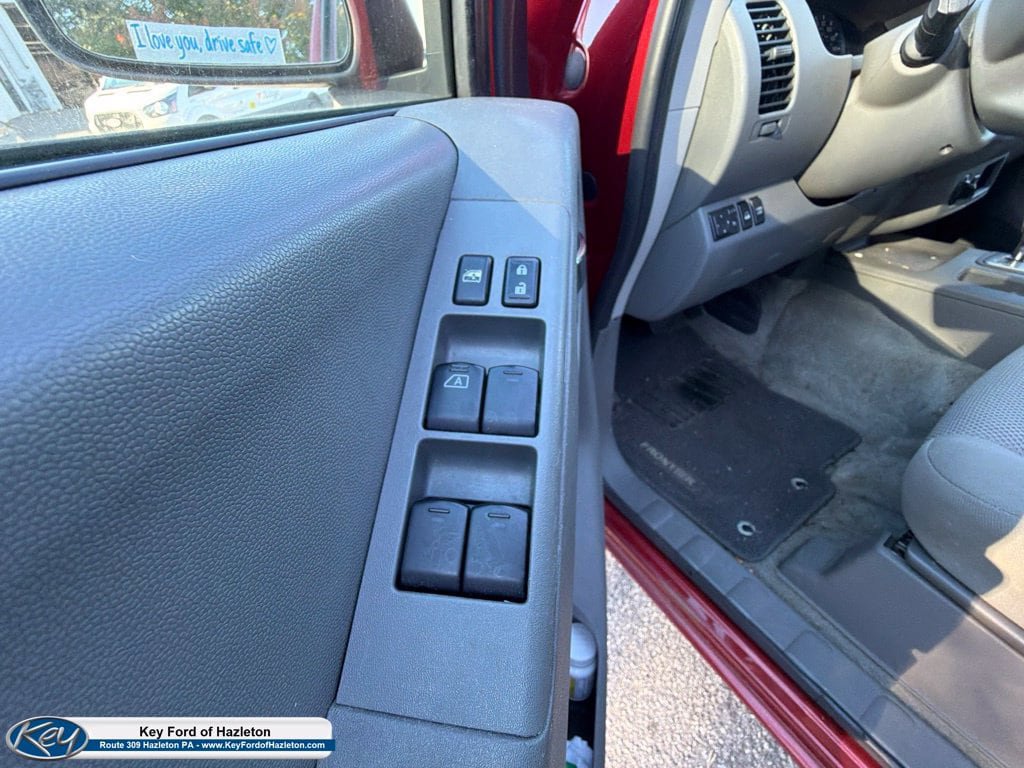 Used 2018 Nissan Frontier SV AWD/4WD image 22