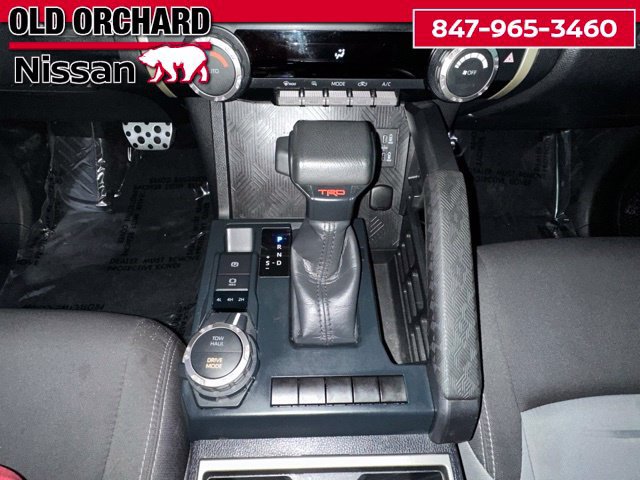 Used 2025 Toyota Tacoma TRD Sport AWD/4WD image 16