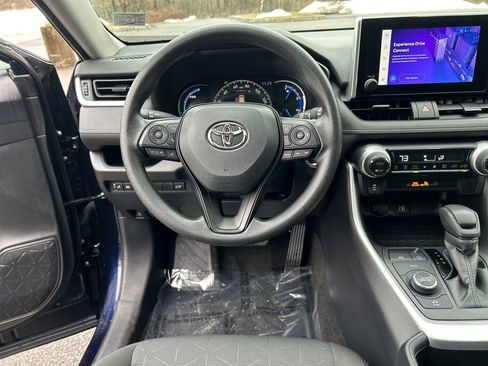 Certified 2024 Toyota RAV4 XLE w/ Convenience Package image 22