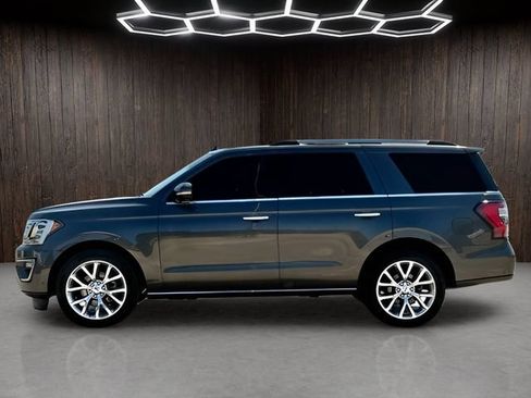 Used 2018 Ford Expedition Limited w/ Equipment Group 302A RWD image 5