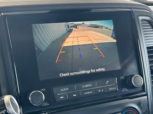 Certified 2022 Nissan Titan SV image 18