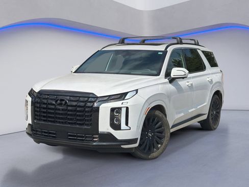 Used 2024 Hyundai Palisade Calligraphy AWD/4WD image 2