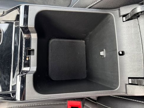 Used 2023 Jeep Grand Cherokee Altitude image 31