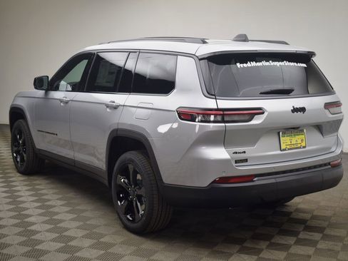 New 2026 Jeep Grand Cherokee L Limited w/ Limited Altitude Package image 13