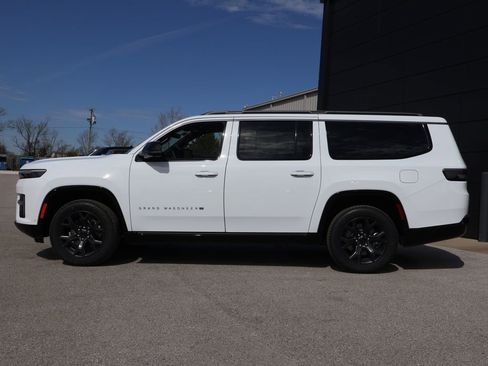 New 2026 Jeep Grand Wagoneer L Limited w/ Premium Group II image 2