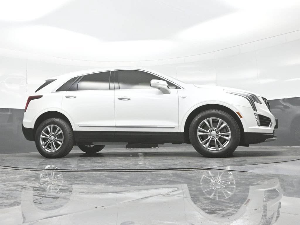 Used 2021 Cadillac XT5 Premium Luxury w/ LPO, Floor Liner Package AWD/4WD image 29