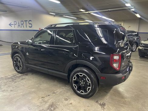 Certified 2025 Ford Bronco Sport Outer Banks w/ Outer Banks Tech Package+ AWD/4WD image 5