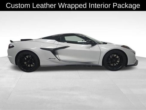 New 2026 Chevrolet Corvette Z06 w/ Stealth Interior Trim Package image 7