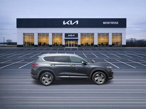 Used 2023 Hyundai Santa Fe SEL FWD image 4