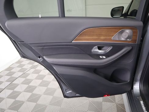 Certified 2025 Mercedes-Benz GLE 350 4MATIC image 27