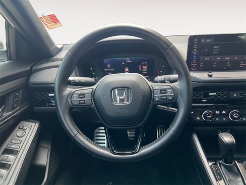 Used 2023 Honda Accord Sport image 12