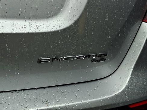 Used 2020 Buick Encore Preferred w/ Safety Package image 33