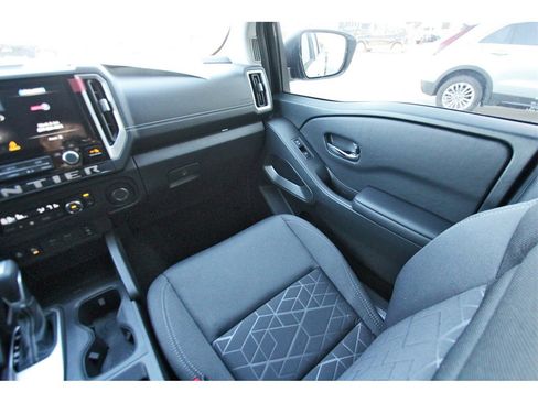 New 2026 Nissan Frontier SV image 8