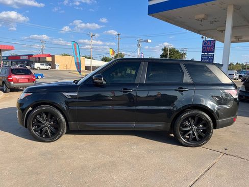 Used 2016 Land Rover Range Rover Sport HSE AWD/4WD image 4