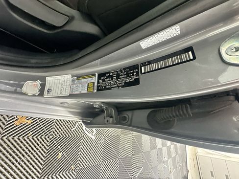 Used 2024 Kia Forte LXS image 12