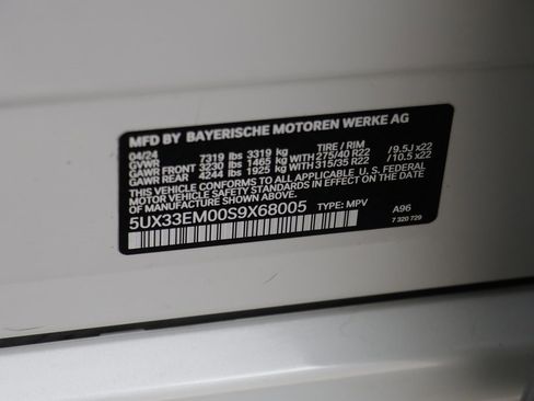 Certified 2025 BMW X7 M60i image 26