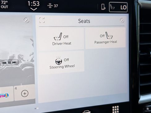 Used 2025 Chrysler Pacifica Select FWD image 28