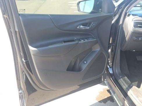Used 2024 Chevrolet Equinox LT w/ Driver Convenience Package FWD image 24