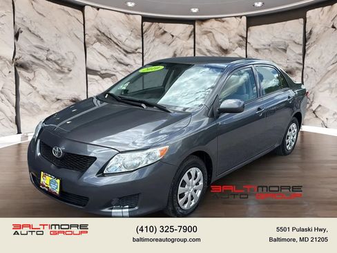 Used 2010 Toyota Corolla LE FWD image 1