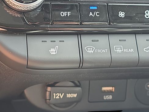 New 2026 Hyundai Elantra Limited FWD image 31