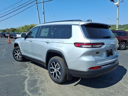 New 2025 Jeep Grand Cherokee L Limited w/ Luxury Tech Group II image 4