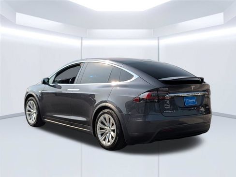 Used 2016 Tesla Model X P90D AWD/4WD image 4