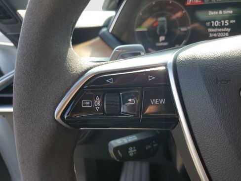 Used 2024 Audi e-tron GT Premium Plus image 29