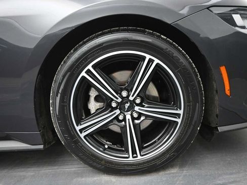 Used 2024 Ford Mustang Premium RWD image 10