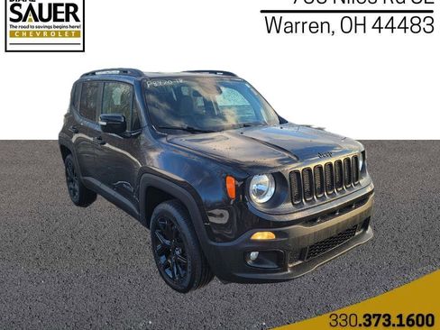 Used 2018 Jeep Renegade Altitude w/ UConnect 8.4 Nav Group AWD/4WD image 1
