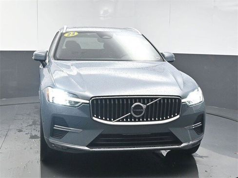 Certified 2023 Volvo XC60 B5 Ultimate w/ Protection Package Premier image 4